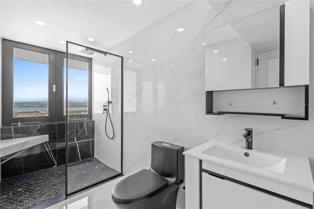 5859 ISLA VERDE AVENUE #PH-2019 Carolina, PR 00979