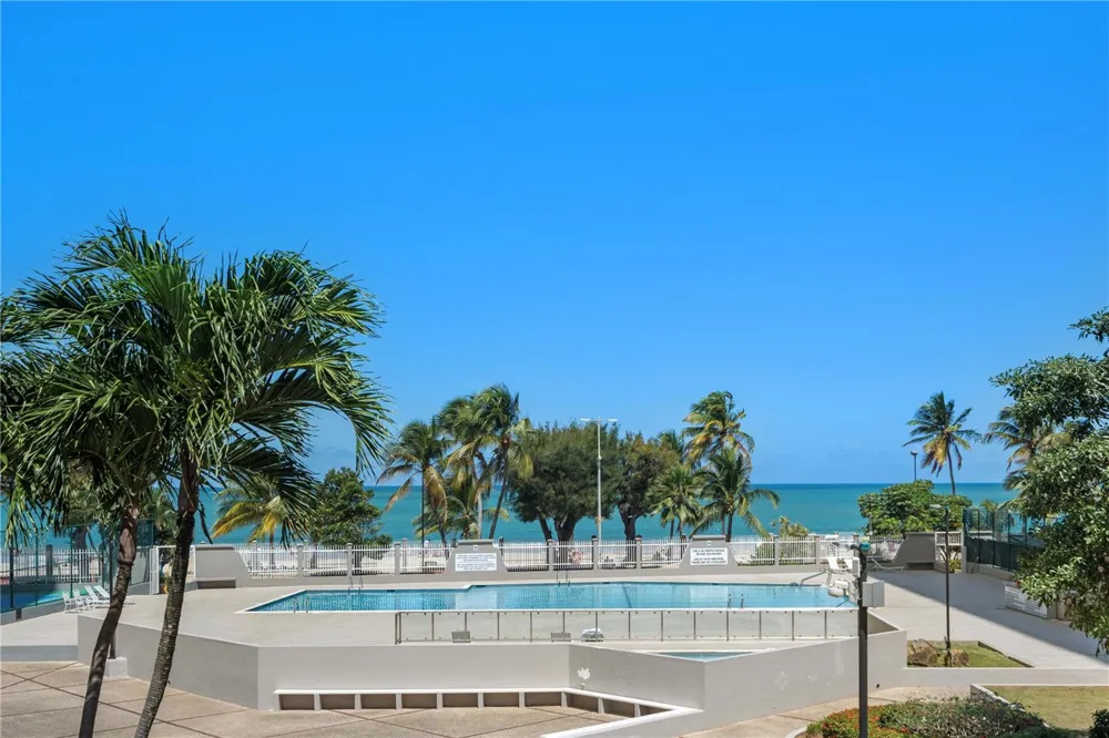 5859 ISLA VERDE AVENUE #PH-2019 Carolina, PR 00979