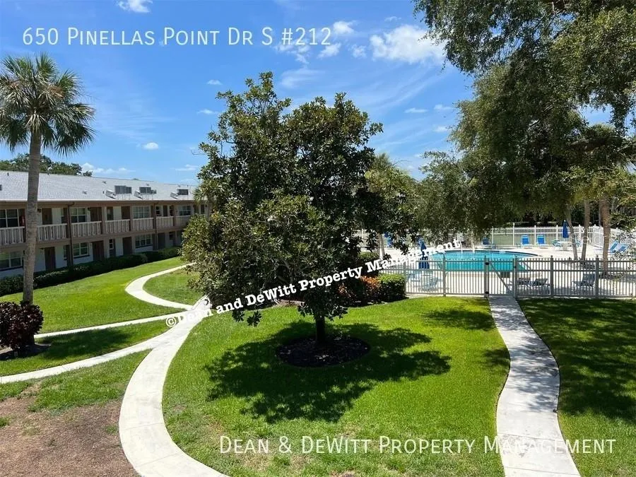 650 PINELLAS POINT DRIVE S #212 St Petersburg, FL 33705