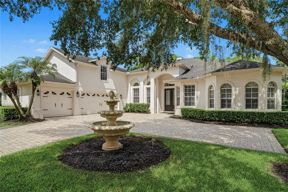 2710 REGAL PINE TRAIL Oviedo, FL 32766