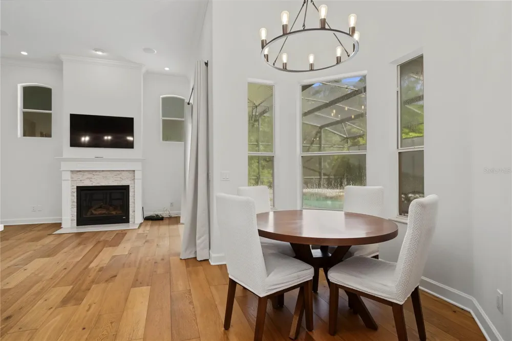 2710 REGAL PINE TRAIL Oviedo, FL 32766