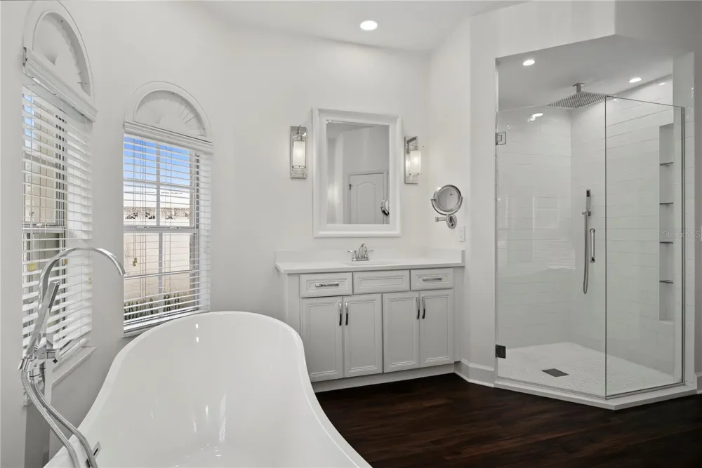 2710 REGAL PINE TRAIL Oviedo, FL 32766
