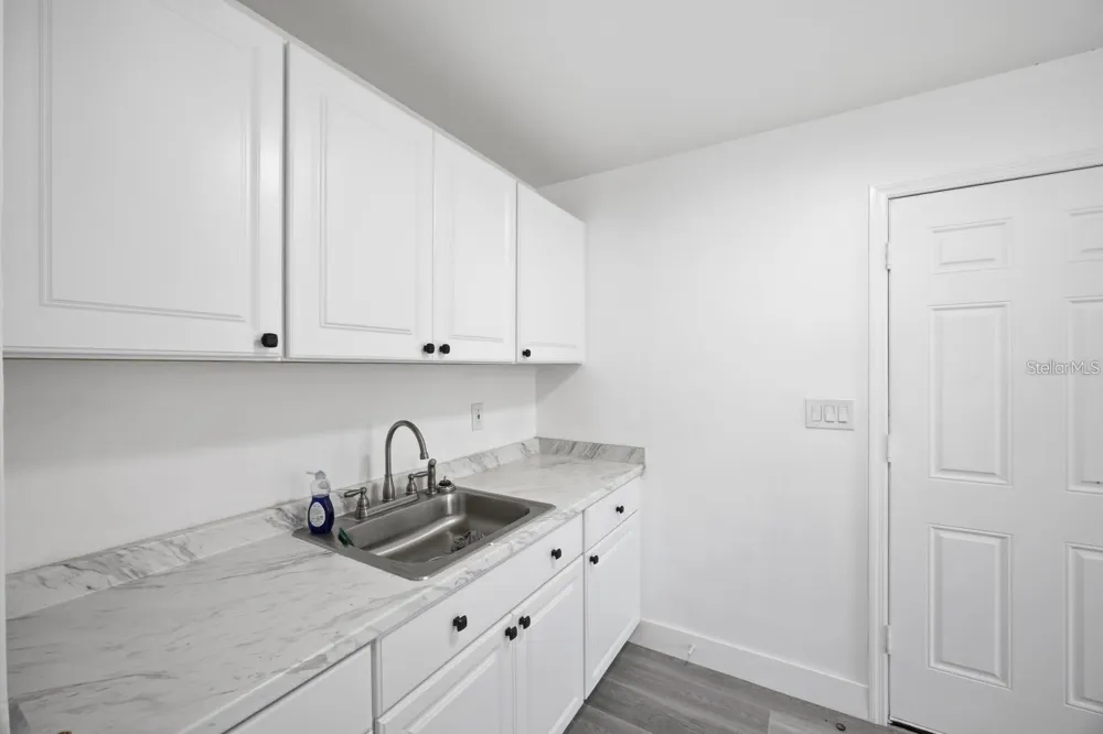 1105 LINCOLN TERRACE Winter Garden, FL 34787