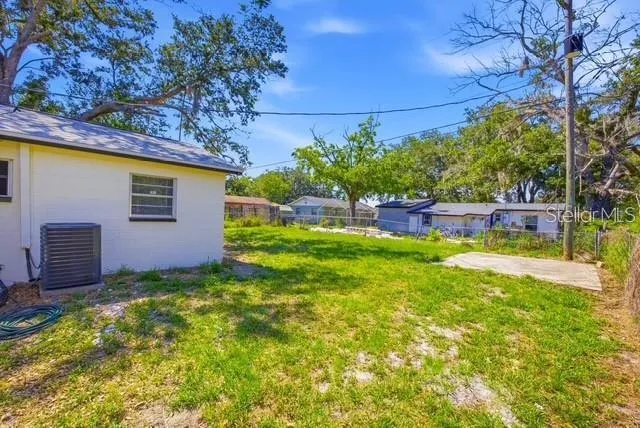 1105 LINCOLN TERRACE Winter Garden, FL 34787