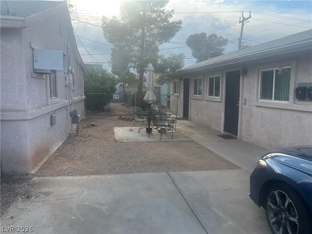 1805 Moser Drive Henderson, NV 89011