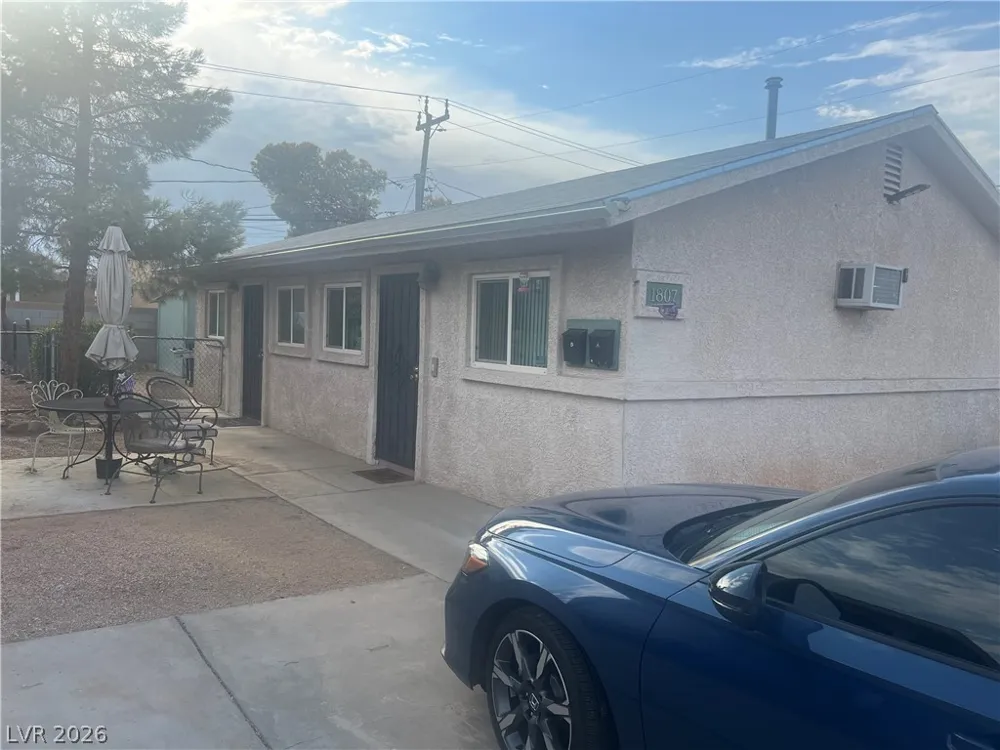 1805 Moser Drive Henderson, NV 89011