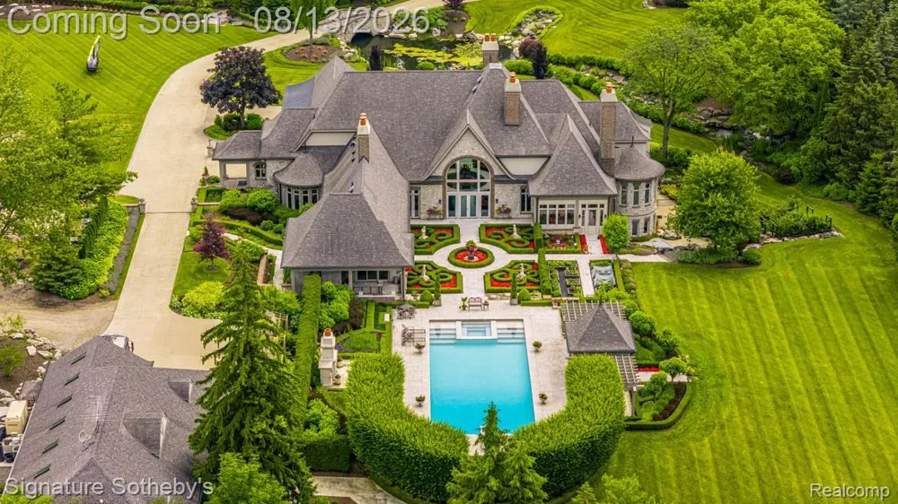 18101 Sheldon Road Northville City, MI 48168
