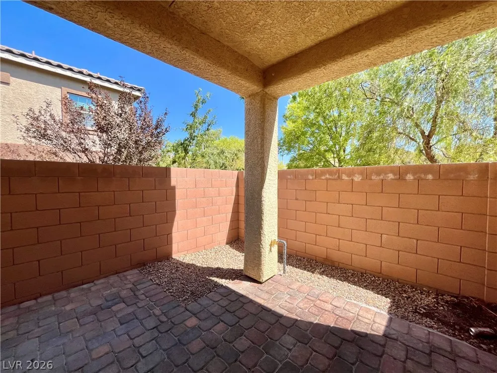 9493 Alma Ridge Avenue Las Vegas, NV 89178