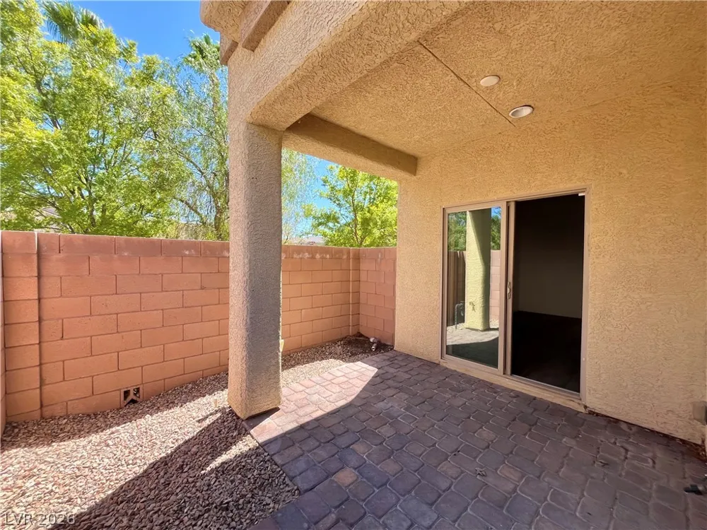 9493 Alma Ridge Avenue Las Vegas, NV 89178