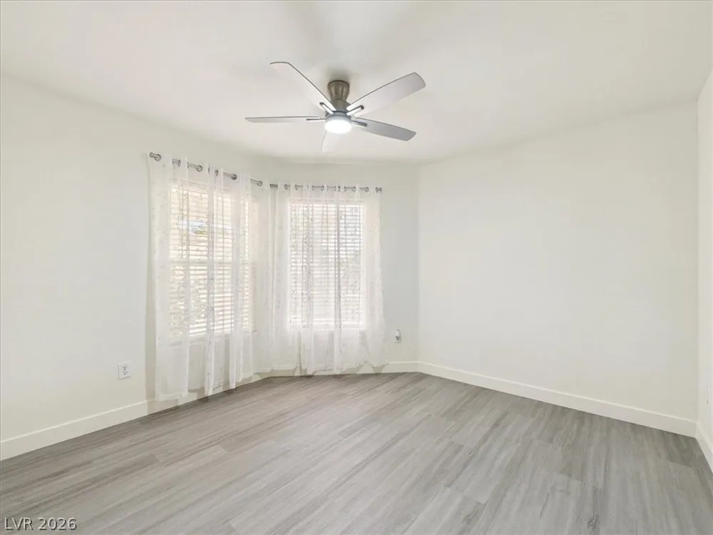 2833 Breakers Creek Drive Las Vegas, NV 89134