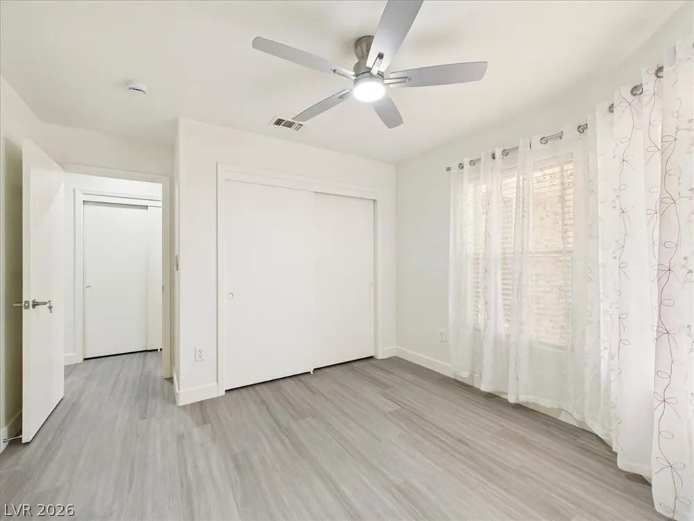 2833 Breakers Creek Drive Las Vegas, NV 89134