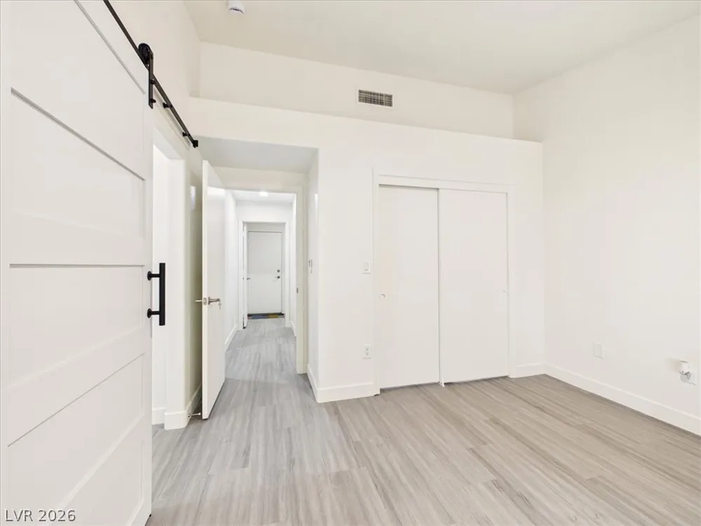 2833 Breakers Creek Drive Las Vegas, NV 89134