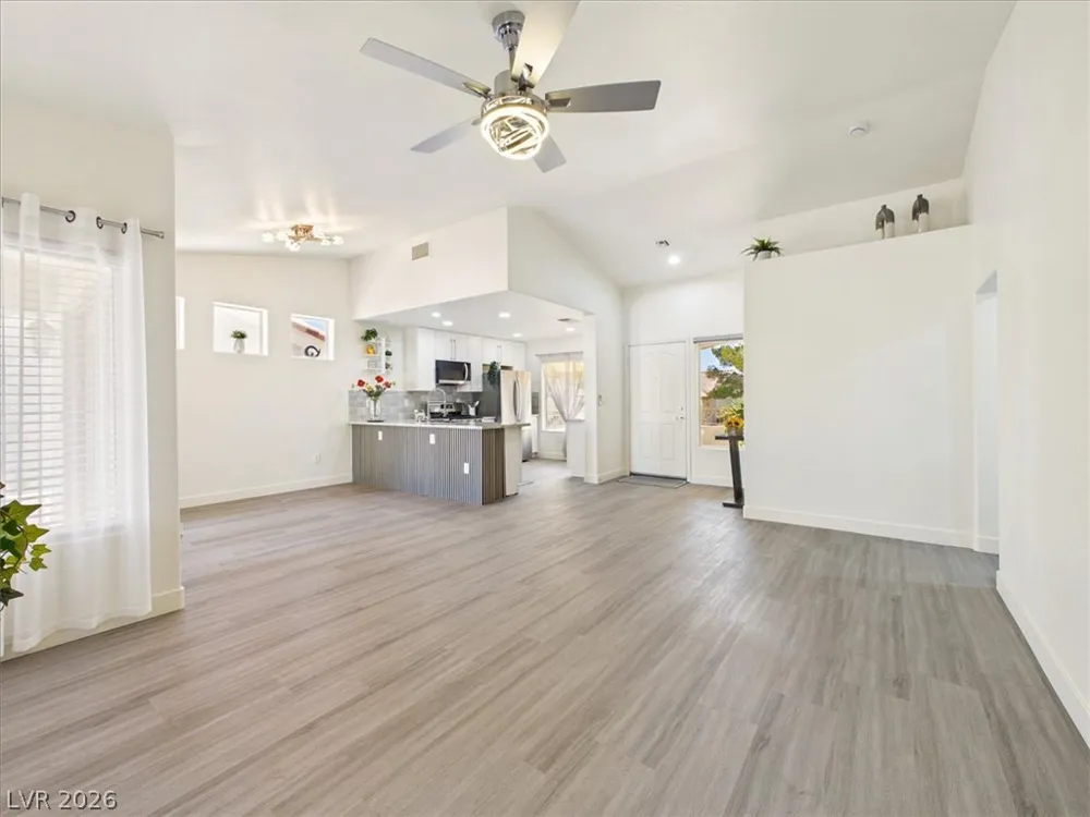2833 Breakers Creek Drive Las Vegas, NV 89134