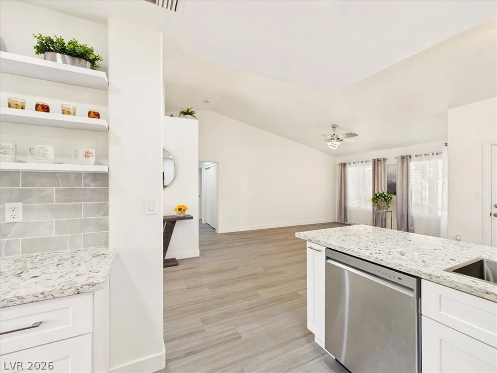 2833 Breakers Creek Drive Las Vegas, NV 89134