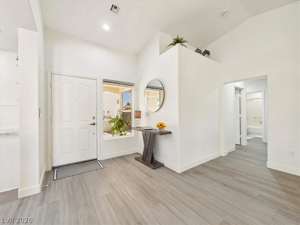 2833 Breakers Creek Drive Las Vegas, NV 89134