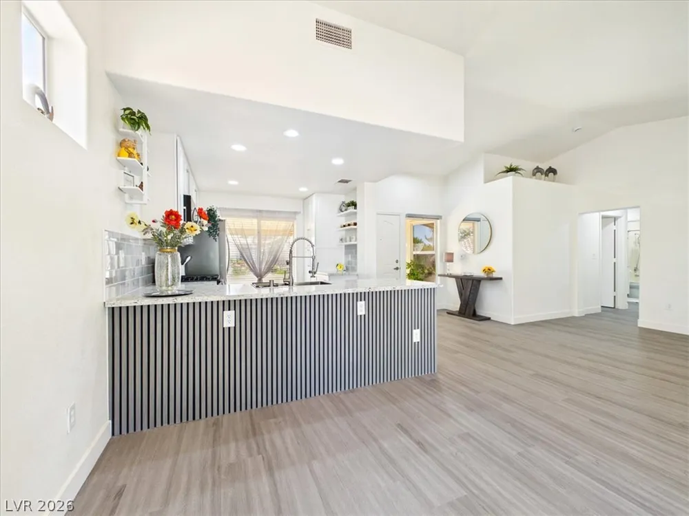 2833 Breakers Creek Drive Las Vegas, NV 89134