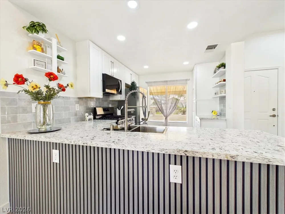 2833 Breakers Creek Drive Las Vegas, NV 89134