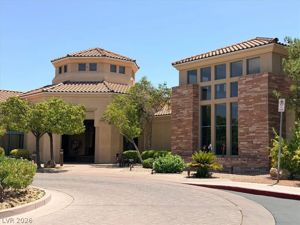 2833 Breakers Creek Drive Las Vegas, NV 89134