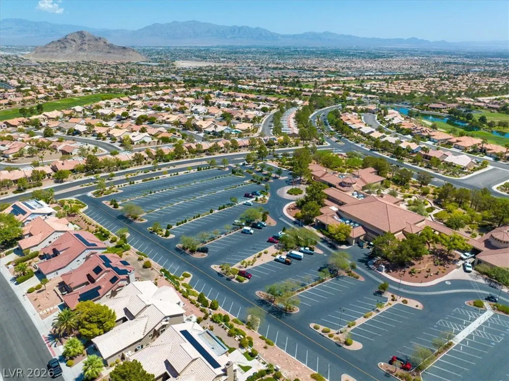 2833 Breakers Creek Drive Las Vegas, NV 89134