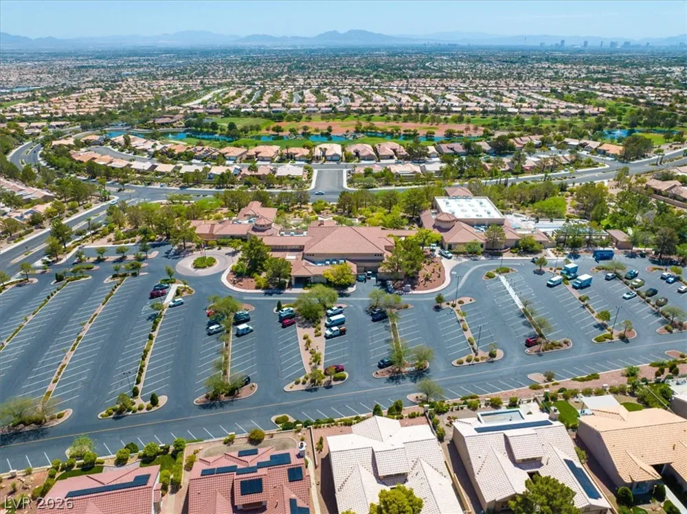 2833 Breakers Creek Drive Las Vegas, NV 89134