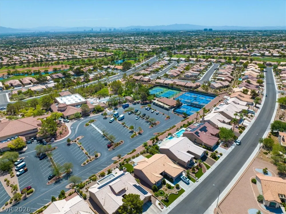 2833 Breakers Creek Drive Las Vegas, NV 89134