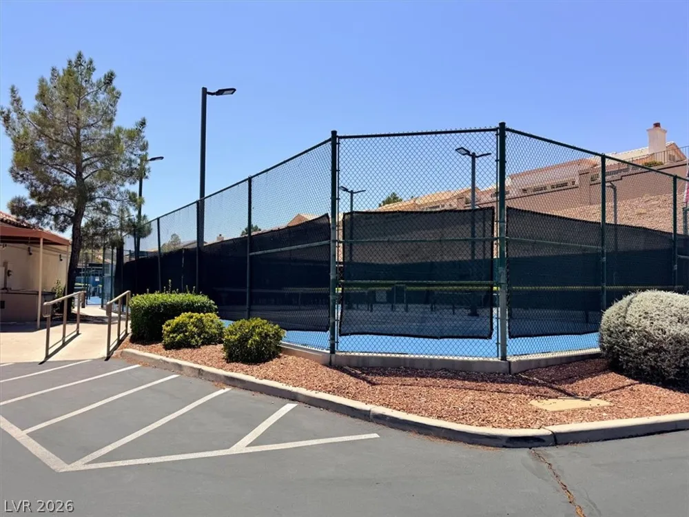 2833 Breakers Creek Drive Las Vegas, NV 89134