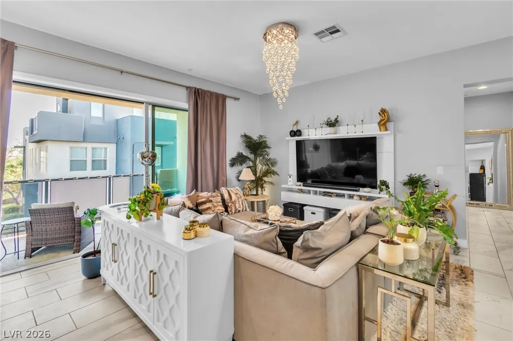 11250 Cactus Tower Avenue #102 Las Vegas, NV 89135