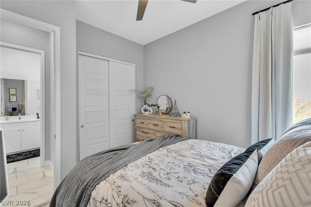 11250 Cactus Tower Avenue #102 Las Vegas, NV 89135