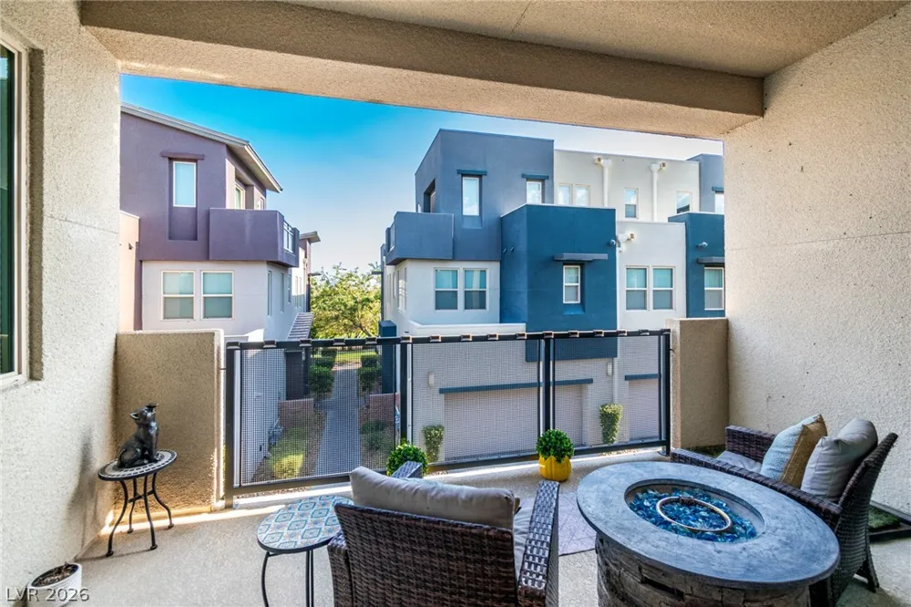 11250 Cactus Tower Avenue #102 Las Vegas, NV 89135