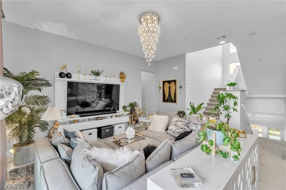 11250 Cactus Tower Avenue #102 Las Vegas, NV 89135