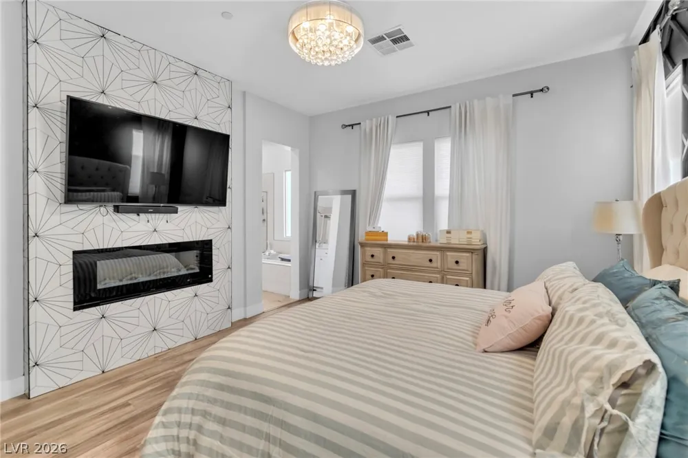11250 Cactus Tower Avenue #102 Las Vegas, NV 89135