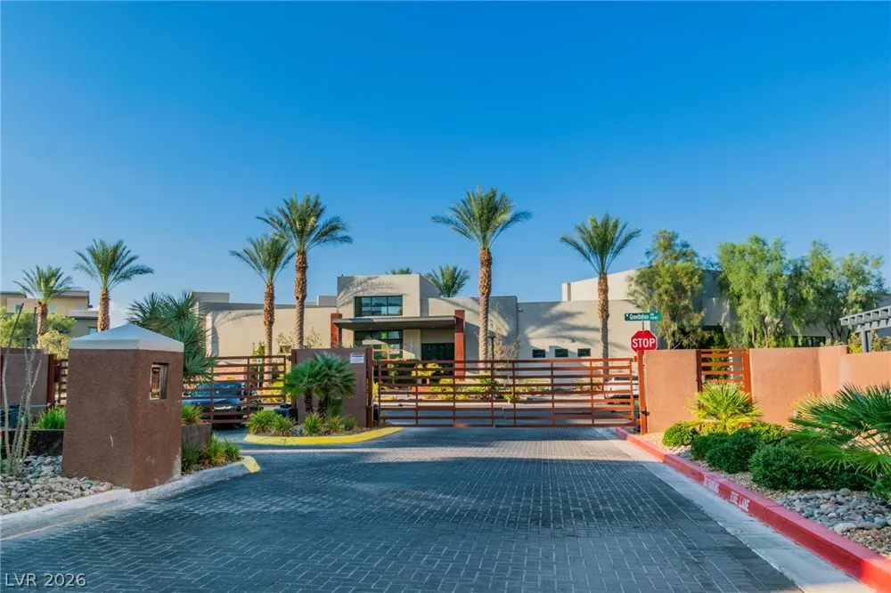11250 Cactus Tower Avenue #102 Las Vegas, NV 89135