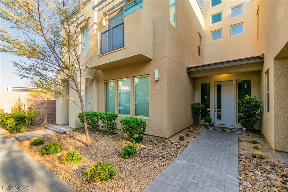 11250 Cactus Tower Avenue #102 Las Vegas, NV 89135