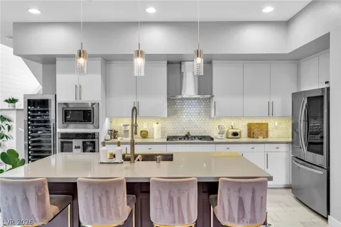 11250 Cactus Tower Avenue #102