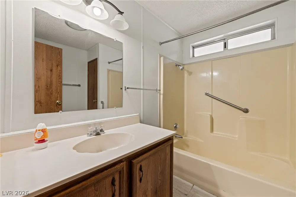 203 Trailzend Avenue Overton, NV 89040