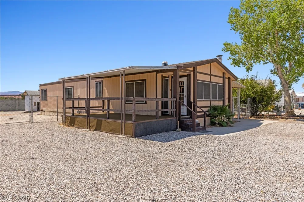 203 Trailzend Avenue Overton, NV 89040