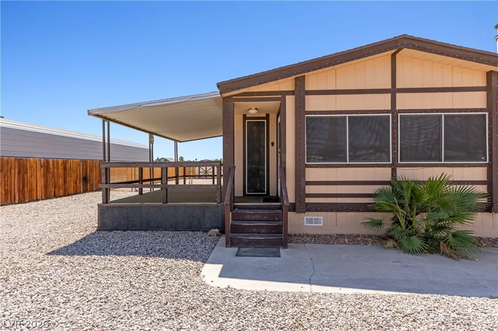 203 Trailzend Avenue Overton, NV 89040