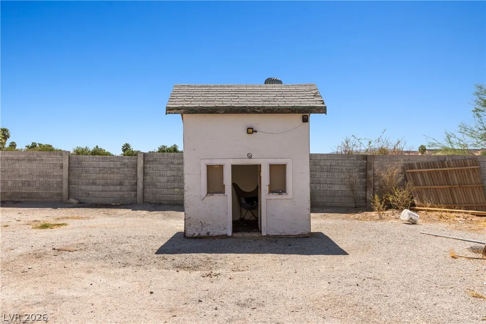 203 Trailzend Avenue Overton, NV 89040