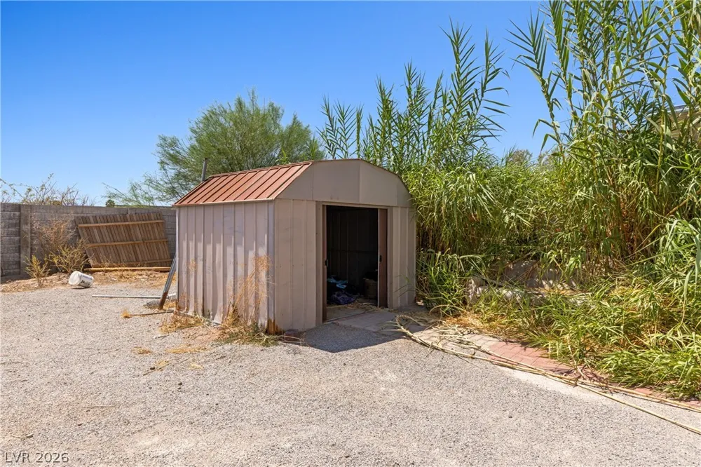 203 Trailzend Avenue Overton, NV 89040