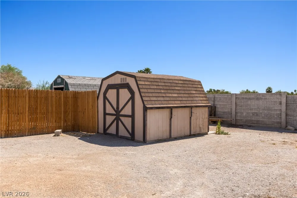 203 Trailzend Avenue Overton, NV 89040
