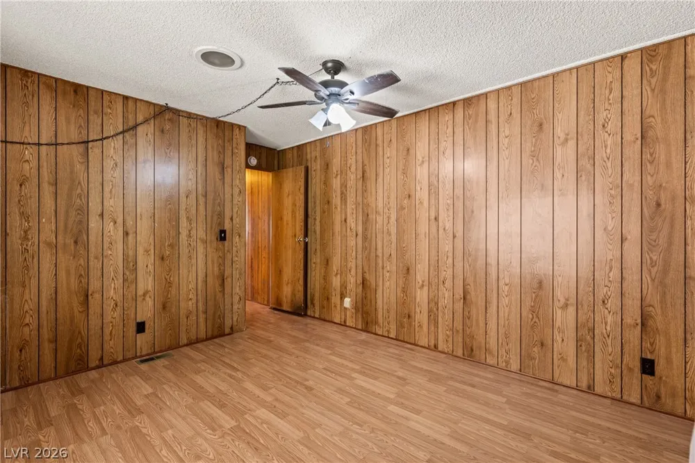 203 Trailzend Avenue Overton, NV 89040