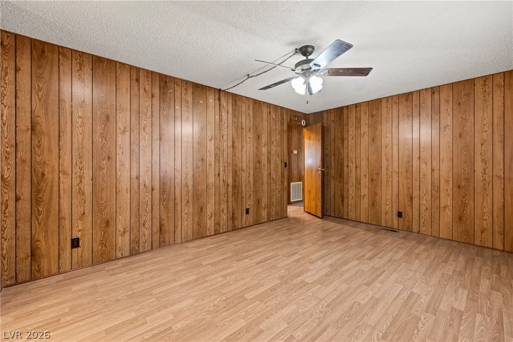 203 Trailzend Avenue Overton, NV 89040