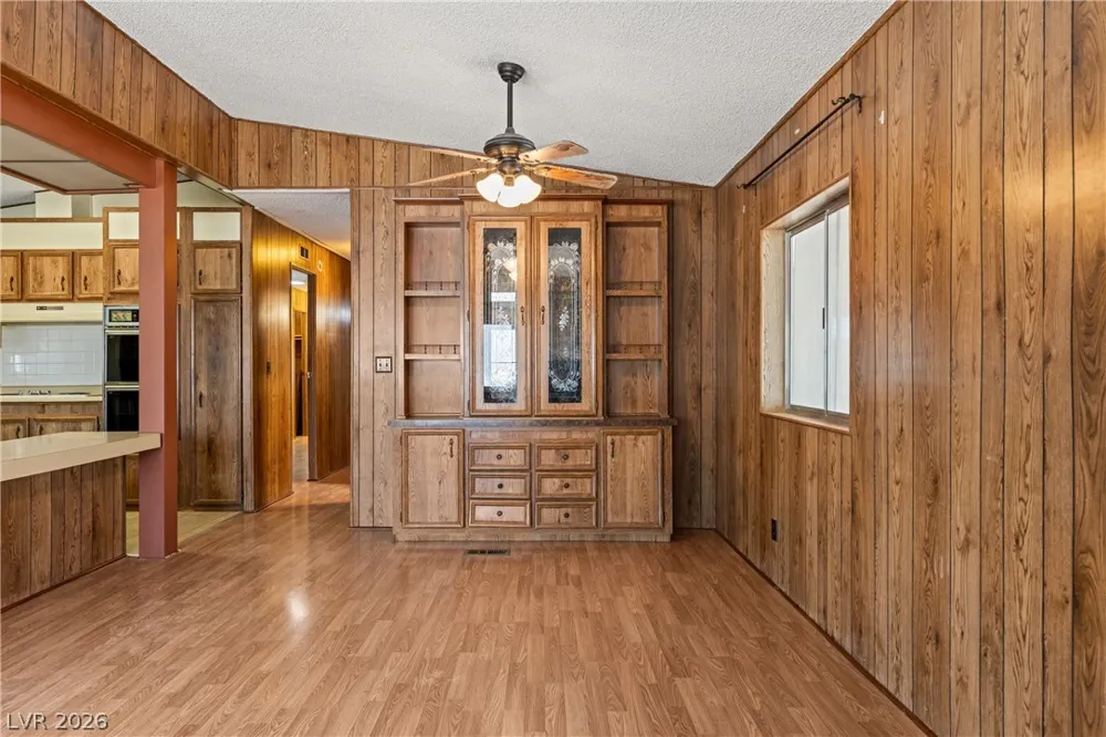 203 Trailzend Avenue Overton, NV 89040