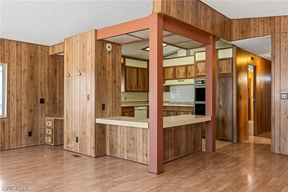 203 Trailzend Avenue Overton, NV 89040