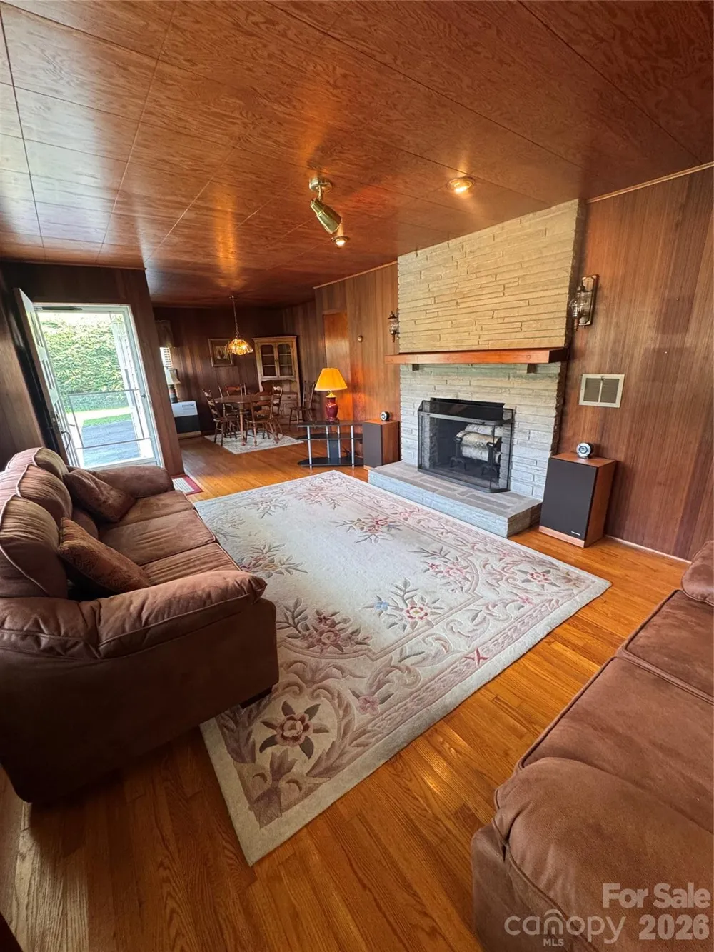 189 Old NC 181 Highway Newland, NC 28657