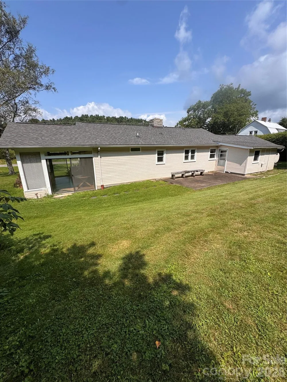 189 Old NC 181 Highway Newland, NC 28657