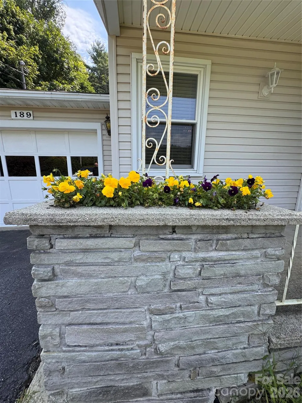 189 Old NC 181 Highway Newland, NC 28657