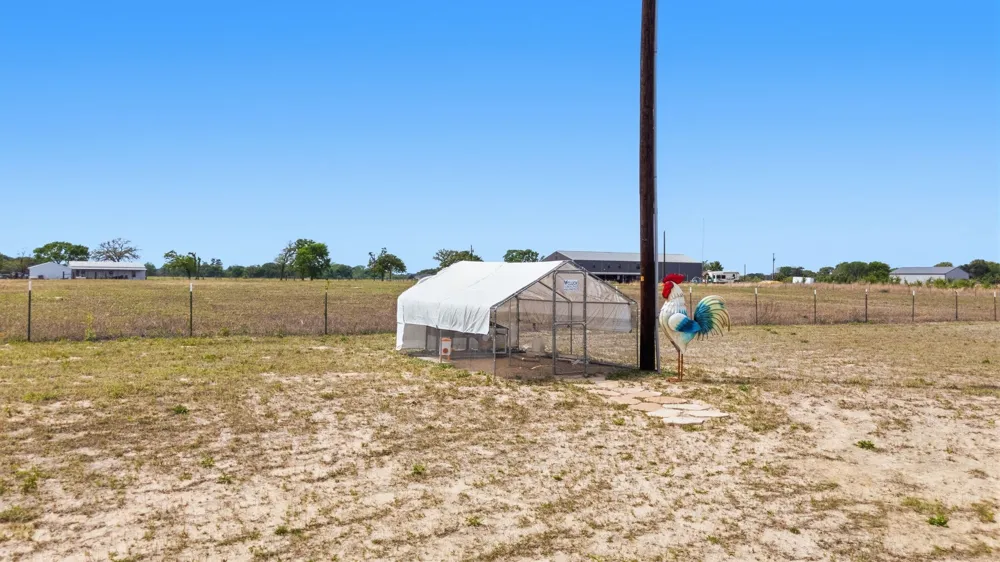 8520 County Road 3614 Murchison, TX 75778