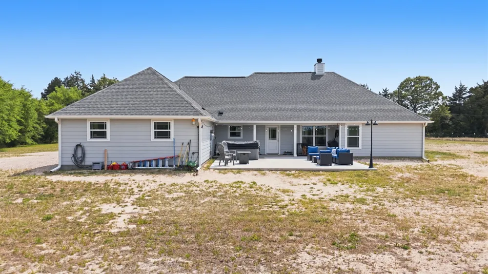 8520 County Road 3614 Murchison, TX 75778