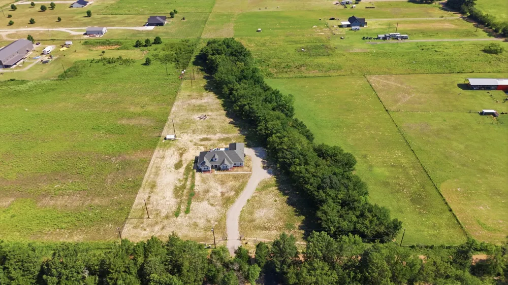 8520 County Road 3614 Murchison, TX 75778